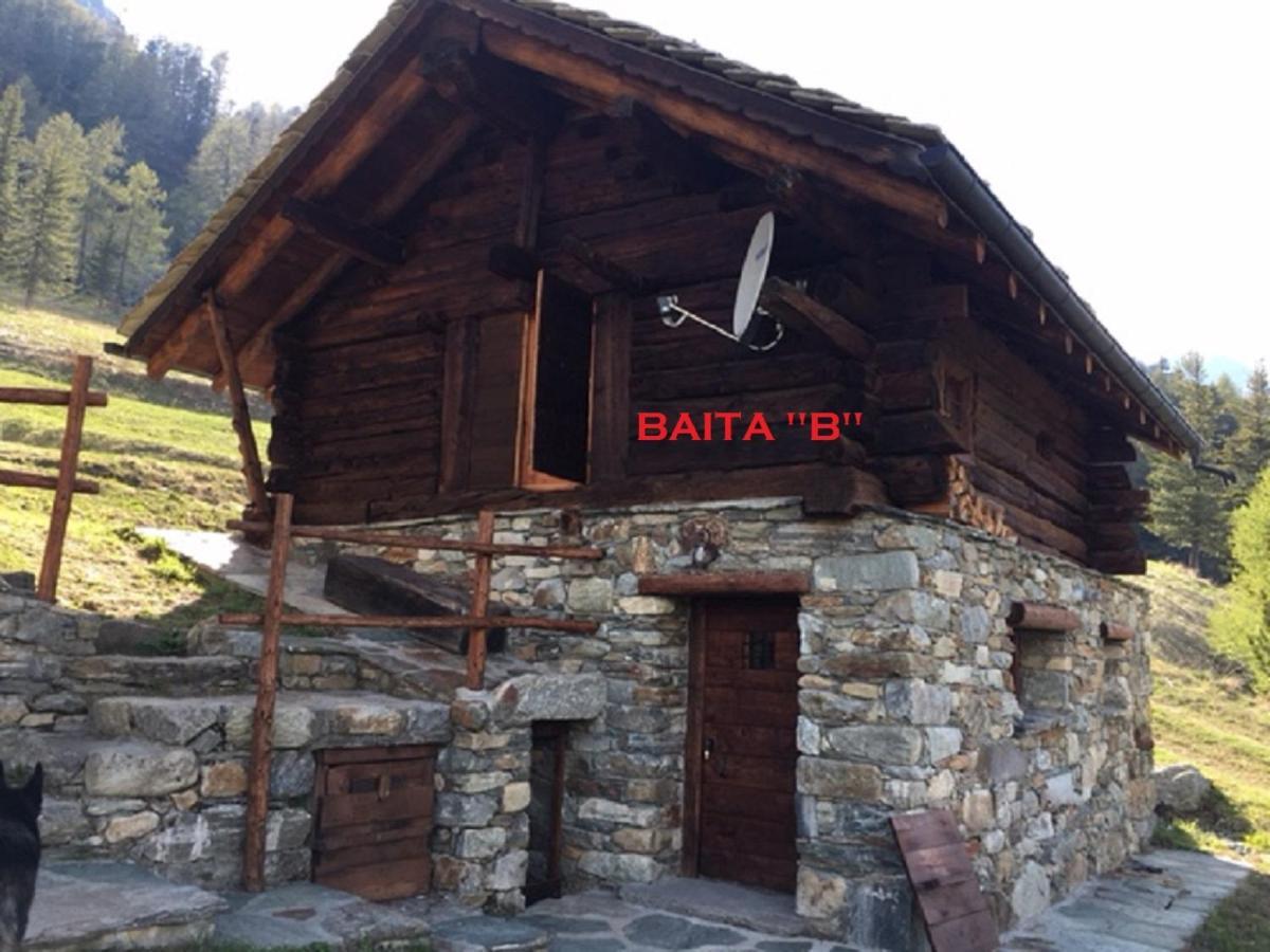 Baite Cialvrina Villa Gressoney-Saint-Jean Kamer foto